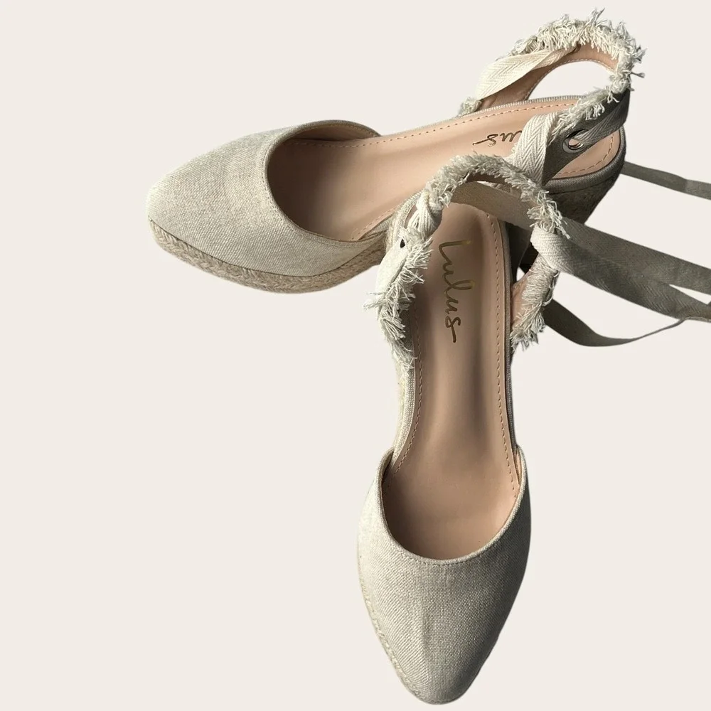 Lulus Elsinore Linen Lace-Up Espadrille Wedges Beige Closed‎ Toe 7.5 NWOT
